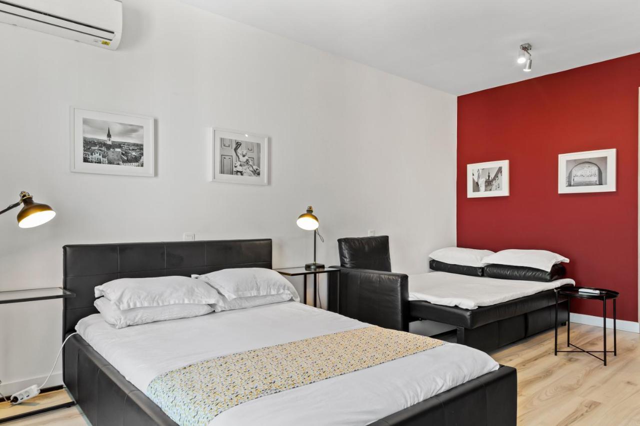 דירות Aquarius: Upscale Flat In The Heart Of Bucharest! מראה חיצוני תמונה
