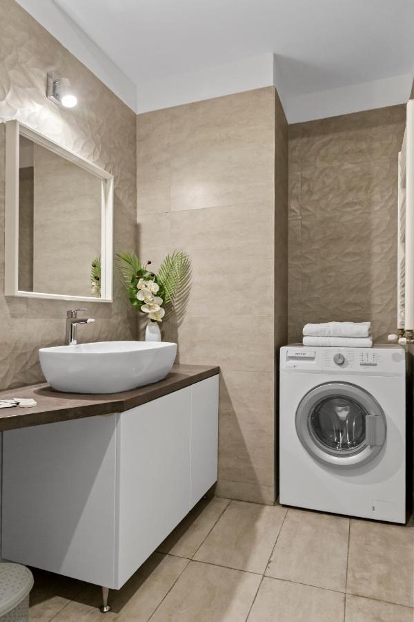 דירות Aquarius: Upscale Flat In The Heart Of Bucharest! מראה חיצוני תמונה